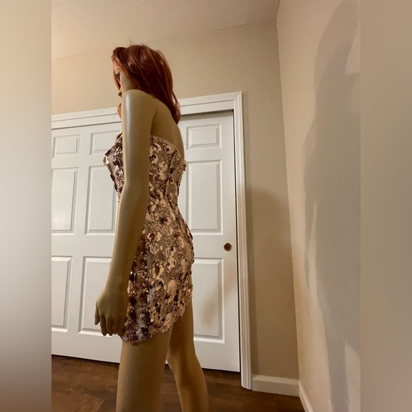 New PROM / Party Dress for ladies beautiful rose gold color - Picture 5 of 7